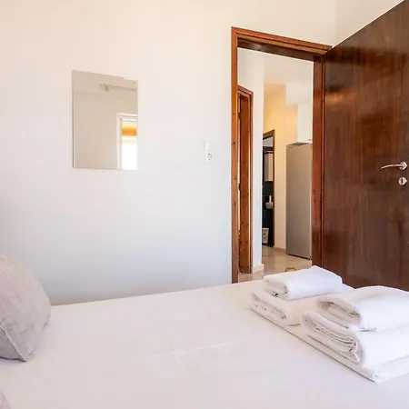 F & B Summer Collection - Kassandra - Polichrono